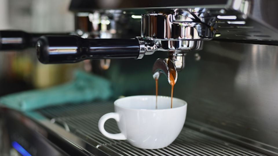 What Is A Coffee Machines Pre-infusion Feature?